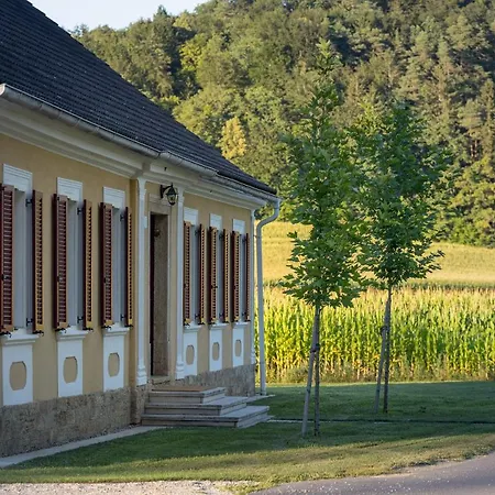 Haselmuehle Apartment *
